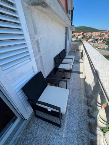 Apartment Zelencic Kali Exterior photo